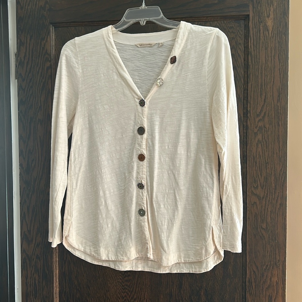 Soft Surroundings lightweight knit cardigan with decorative buttons.  S